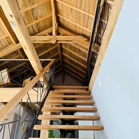 Le Domaine D Isa Maison Elor *