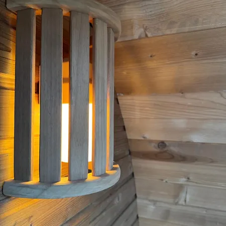 Le Domaine D Isa Maison Elor Nyaraló *