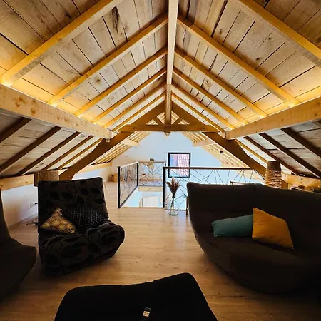 Le Domaine D Isa Maison Elor