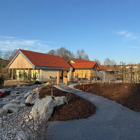 Holiday home Le Domaine D Isa Piscine Et