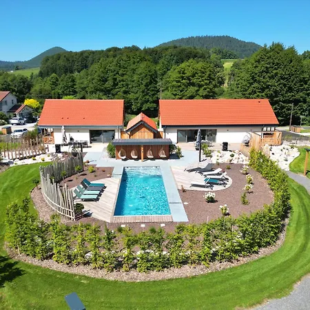 Le Domaine D Isa Maison Elor Nyaraló *